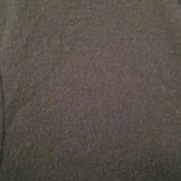 V Neck Sweater - Picture 2 of 3